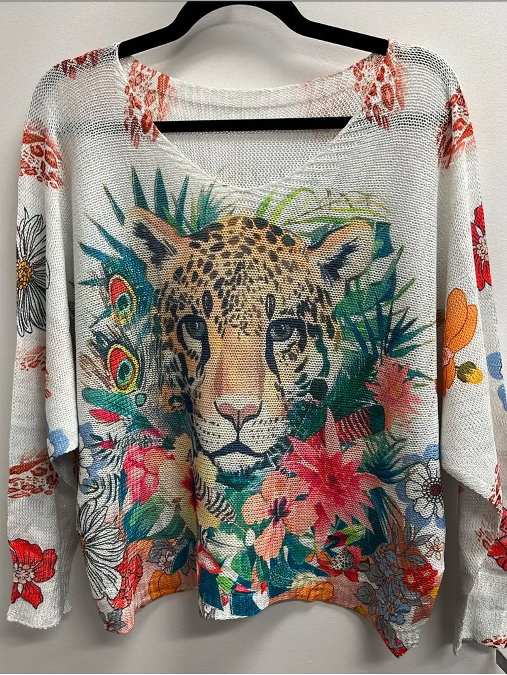 LOOWIE - Made in Italy White Floral Leopard Print Knit Sweater
